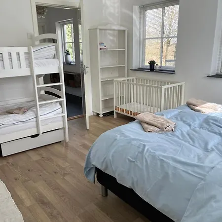 Anemone Huset Apartment